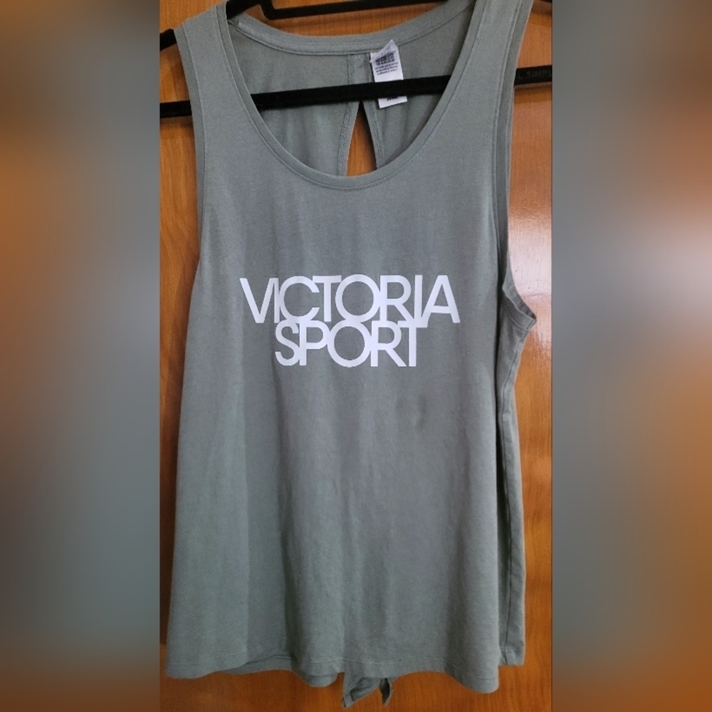 Victoria Secret/ Victoria Sport  Top  Size S